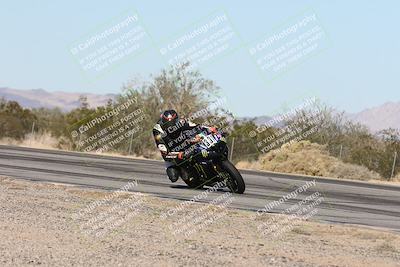 media/Dec-07-2025-CVMA (Sun) [[3e7d2de5dc]]/Race 4-Supersport Middleweight/